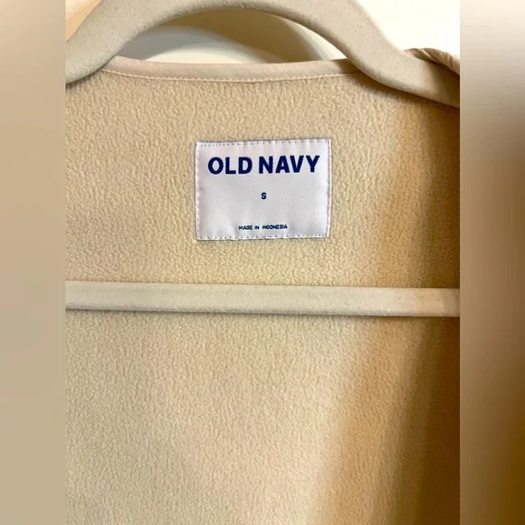 Women’s Button-Up Cardigan - Picture 5 of 5